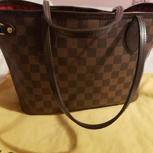 louis vuitton neverfull pm